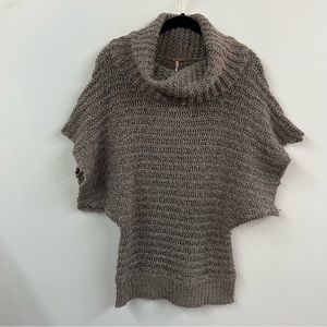 Free People Taupe Gray Cowl Neck Short Sleeve Sweater Poncho
